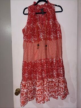 Chelsea & Theodore Orange and White Sleeveless Tiered Summer Dress